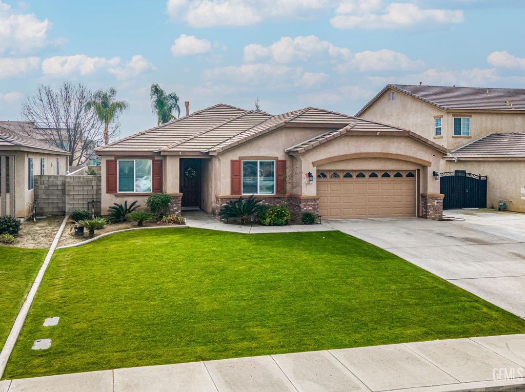 12213 Jacksonville Avenue, Bakersfield, CA 93312