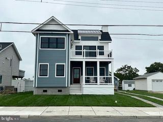 711 BEACH DR, Cape May, NJ 08204