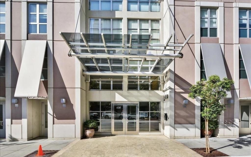 Image 22 of property listing at 400 Beale Street 1102, San Francisco, CA 94105