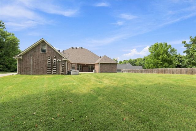 7003 Sunset Ridge Circle, Springdale, AR 72762