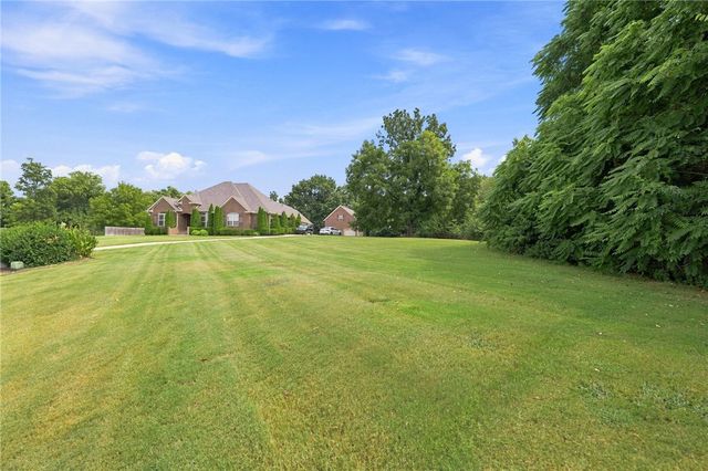 7003 Sunset Ridge Circle, Springdale, AR 72762