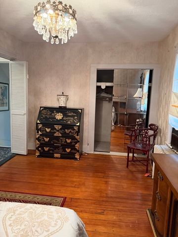13 Nashua, Somerville, MA 02145