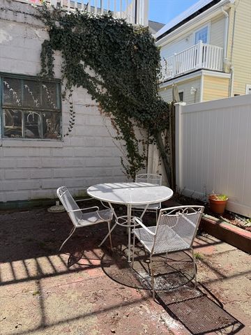 13 Nashua, Somerville, MA 02145