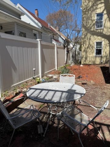 13 Nashua, Somerville, MA 02145