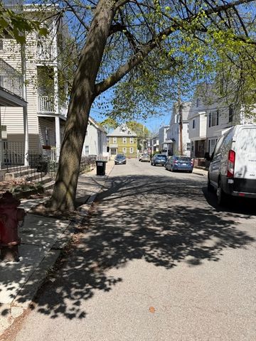 13 Nashua, Somerville, MA 02145