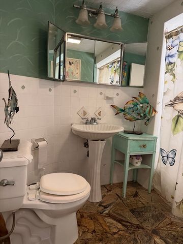 13 Nashua, Somerville, MA 02145