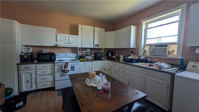 1241 Pittsburgh Road, North Union Twp, PA 15401