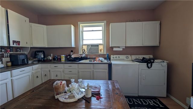 1241 Pittsburgh Road, North Union Twp, PA 15401