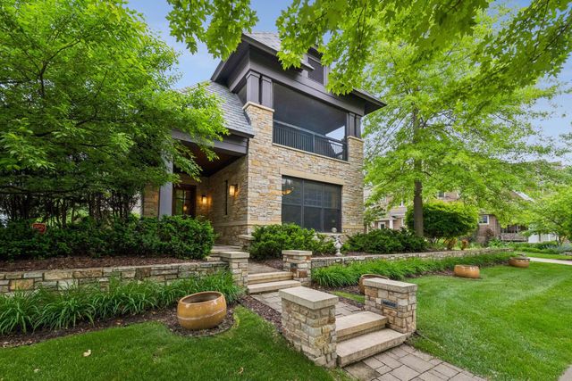 2224 Portico Green, Wayzata, MN 55391