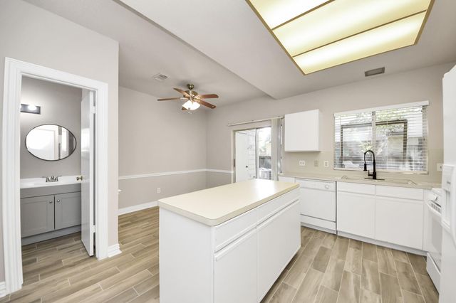 2910 Grants Lake Boulevard 1205, Sugar Land, TX 77479