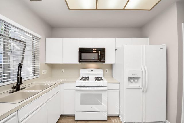 2910 Grants Lake Boulevard 1205, Sugar Land, TX 77479