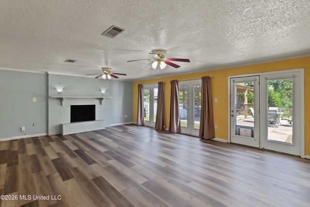 768 Hengen Lane, Biloxi, MS 39532