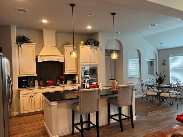 20427 Montecrest Circle, Spring, TX 77379