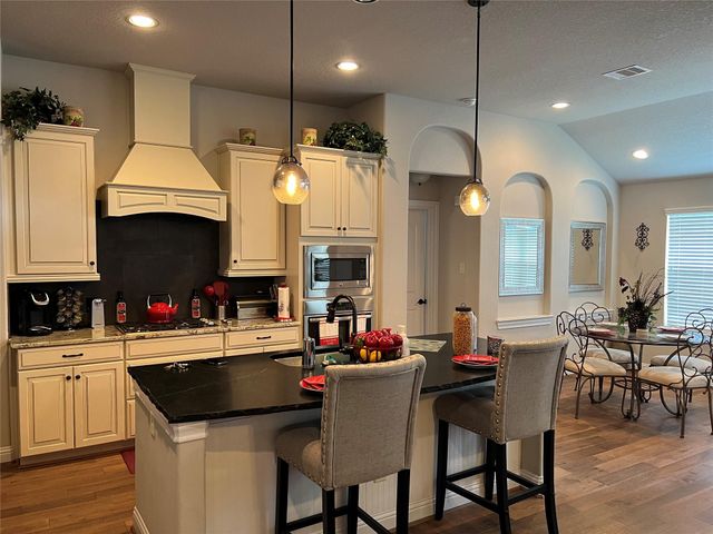 20427 Montecrest Circle, Spring, TX 77379