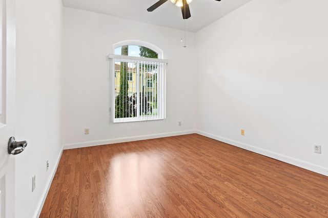 6856 HOULTON Circle, Lake Worth, FL 33467