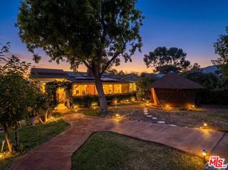 10405 Hillhaven Avenue, Los Angeles, CA 91042