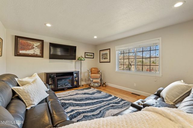 17165 S Virginia Street, Reno, NV 89521