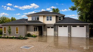 8819 W Holbrook Ave, Boise, ID 83704