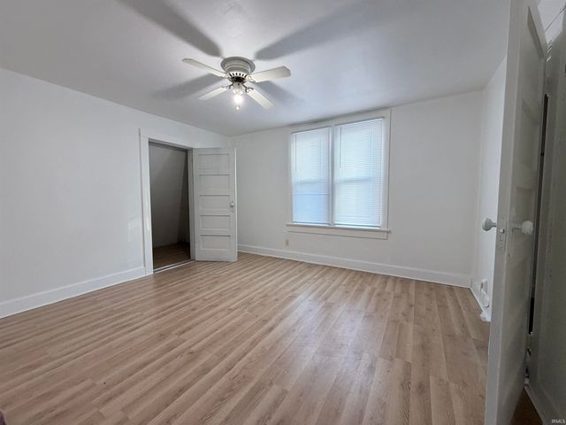 925 Cottage Avenue, Fort Wayne, IN 46807