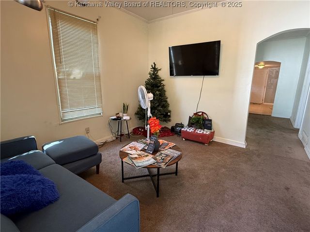 721 Garvin Avenue, Charleston, WV 25302