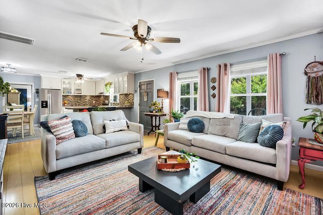 103 NW 25th Street, Oak Island, NC 28465