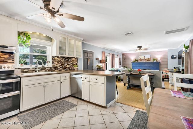103 NW 25th Street, Oak Island, NC 28465