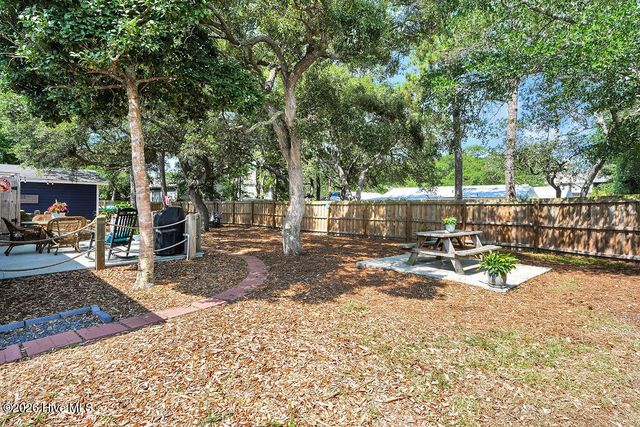 103 NW 25th Street, Oak Island, NC 28465