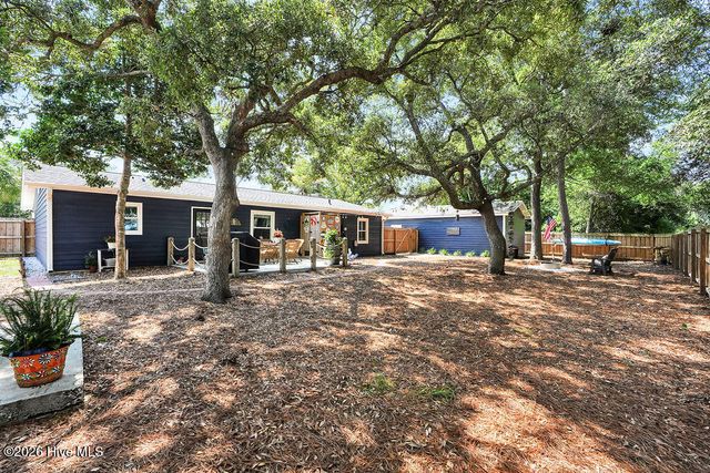 103 NW 25th Street, Oak Island, NC 28465