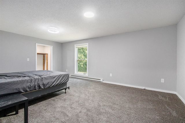 68715 66th Avenue, Watervliet, MI 49098