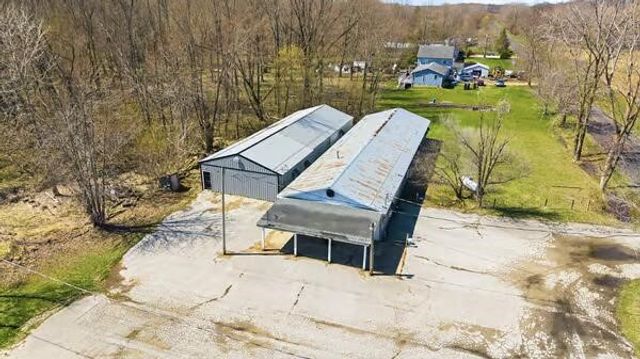 68715 66th Avenue, Watervliet, MI 49098