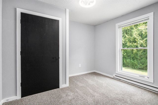 68715 66th Avenue, Watervliet, MI 49098