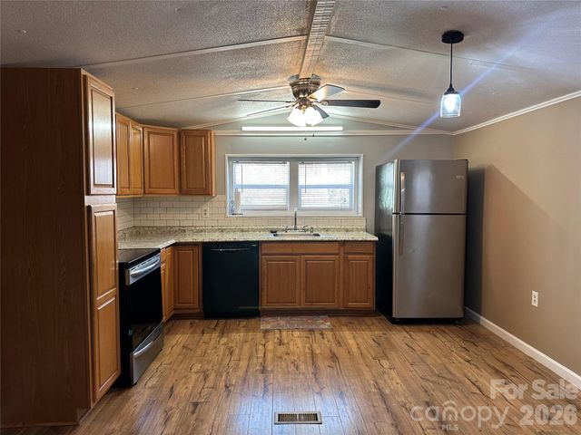 6572 Buckskin Trail, Vale, NC 28168