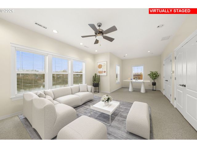 21795 Ne LACHENVIEW Ln, Fairview, OR 97024