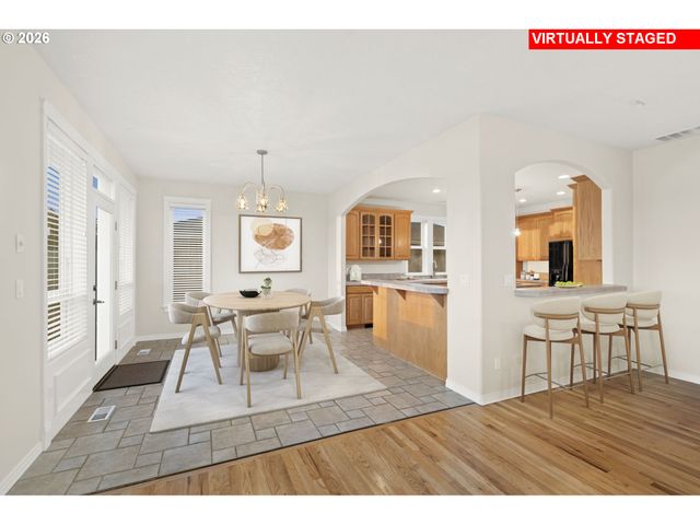 21795 Ne LACHENVIEW Ln, Fairview, OR 97024