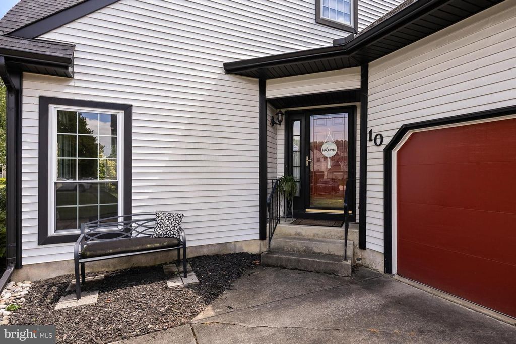 10 EDINBURGH LN, MOUNT LAUREL, NJ 08054 — photo 4