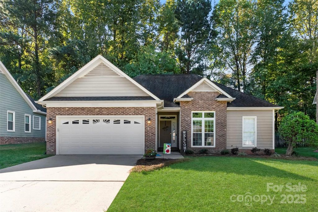 3029 Foxborough Court, Gastonia, NC 28056