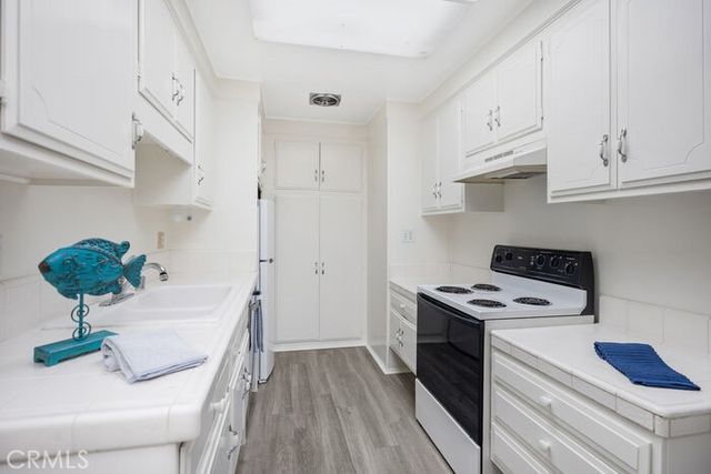 2119 Via Puerta Q, Laguna Woods, CA 92637