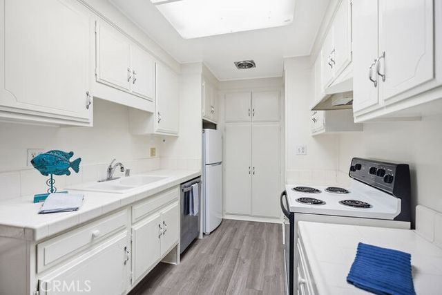 2119 Via Puerta Q, Laguna Woods, CA 92637