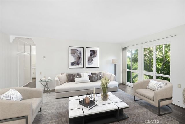 2119 Via Puerta Q, Laguna Woods, CA 92637