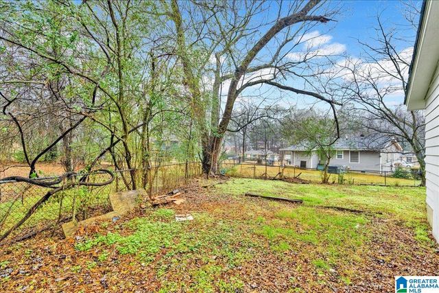 1712 4TH PLACE NW, Center Point, AL 35215