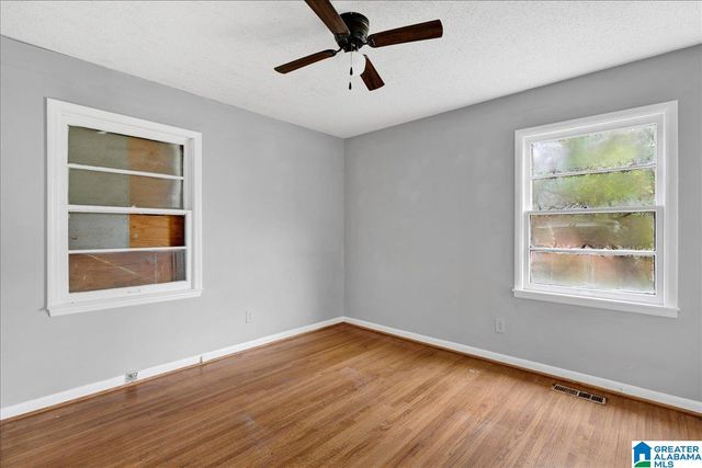 1712 4TH PLACE NW, Center Point, AL 35215