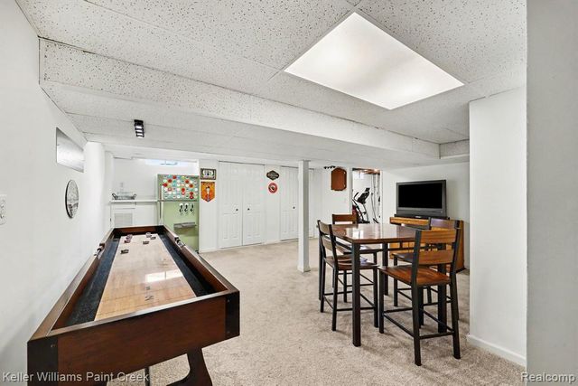 2404 Browning Drive, Lake Orion, MI 48360
