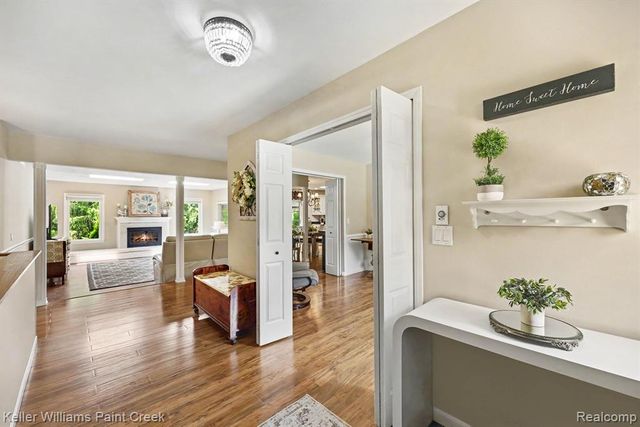 2404 Browning Drive, Lake Orion, MI 48360