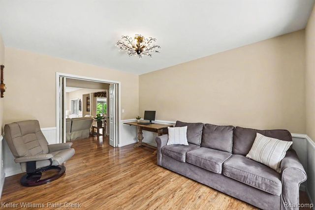 2404 Browning Drive, Lake Orion, MI 48360