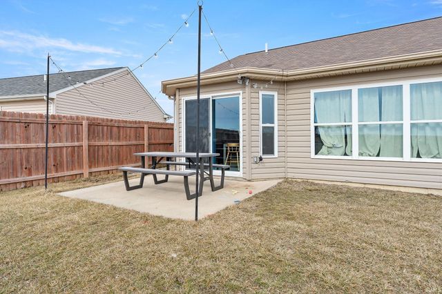 12905 Magnolia Creek Trail, Fort Wayne, IN 46814