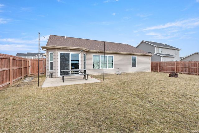 12905 Magnolia Creek Trail, Fort Wayne, IN 46814