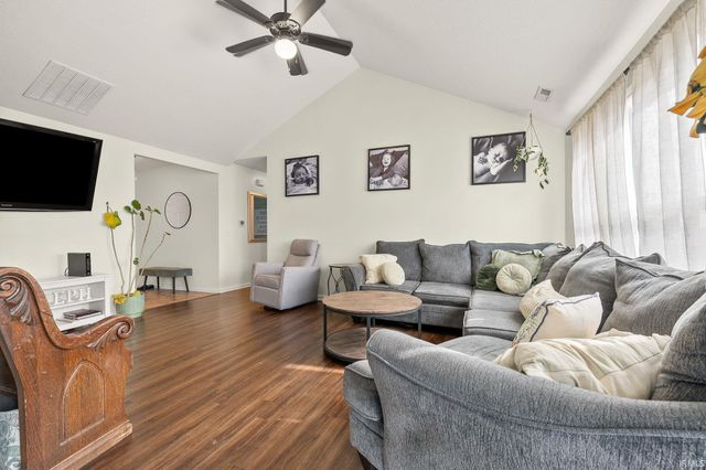 12905 Magnolia Creek Trail, Fort Wayne, IN 46814