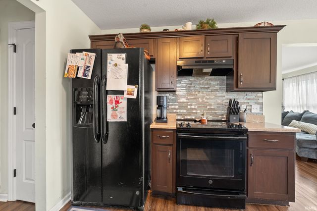 12905 Magnolia Creek Trail, Fort Wayne, IN 46814