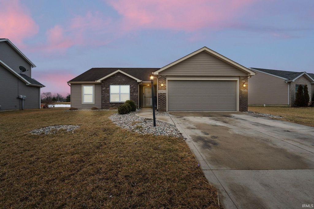 12905 Magnolia Creek Trail, Fort Wayne, IN 46814