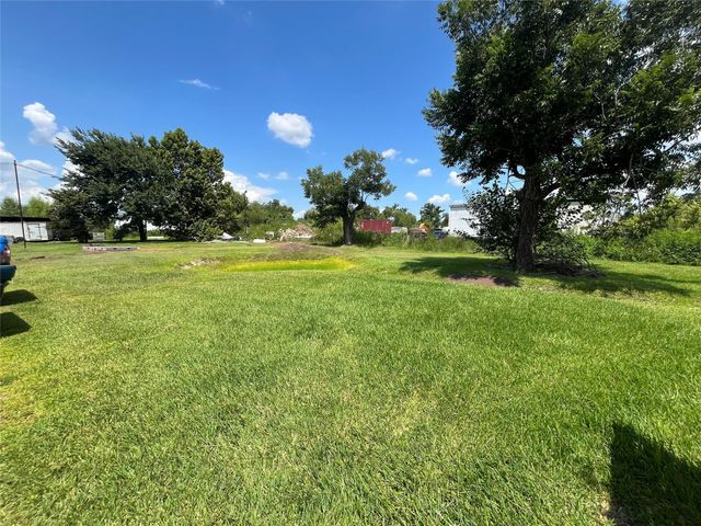 7941 Dockal Road, Houston, TX 77028